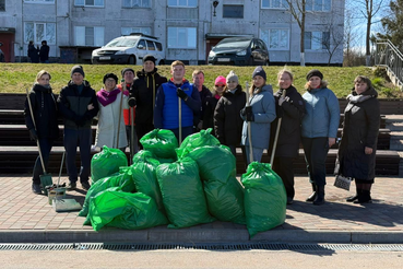 Контрольный комитет Губернатора Ленинградской области принял участие в субботнике