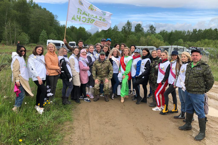 Представители Комитета приняли участие в экологической акции «Всероссийский день посадки леса»